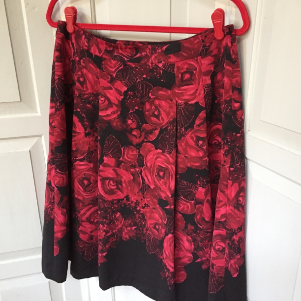 Talbots Red and Black Floral A-Line Skirt - Picture 9 of 16